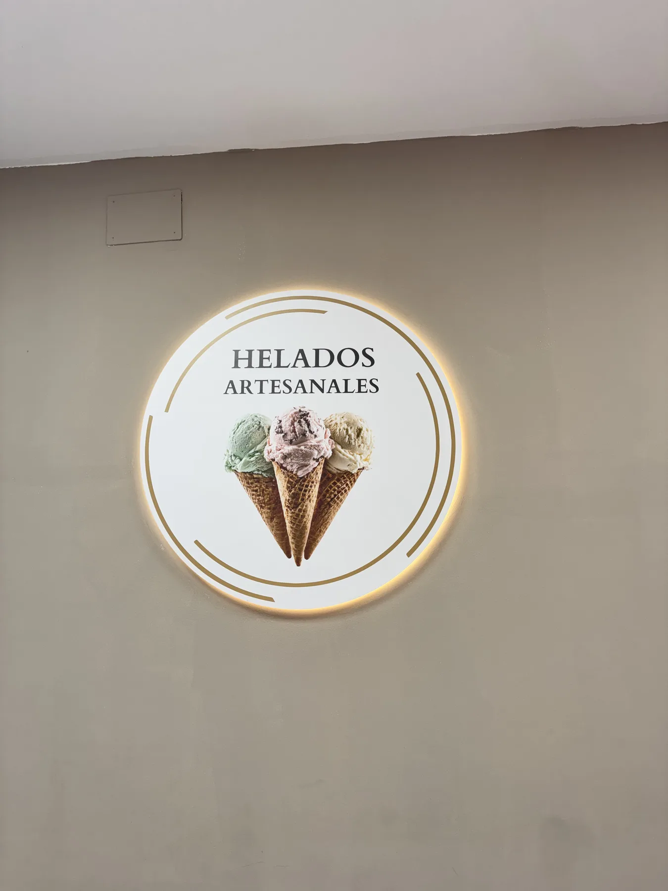 Rótulo Helados Artesanales Opencandy